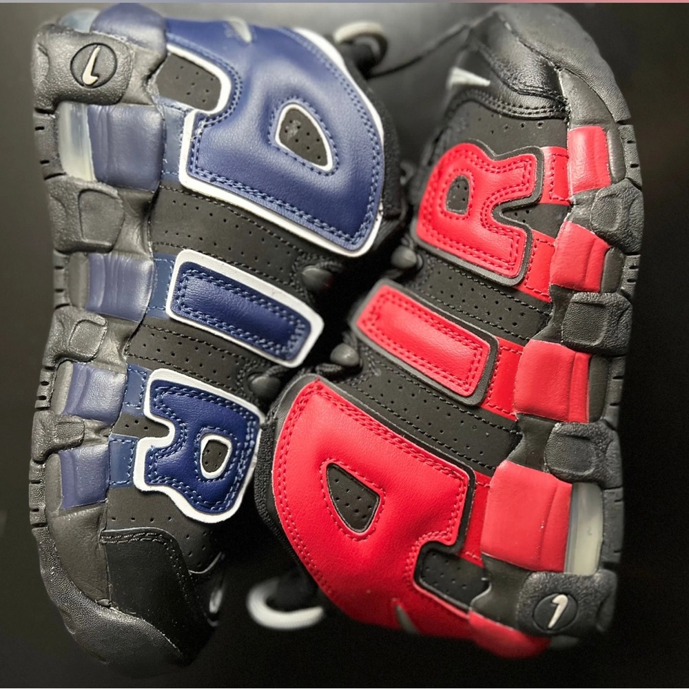 SOLD! Nike More Uptempo 5Y/6.5W/BRAND NEW!